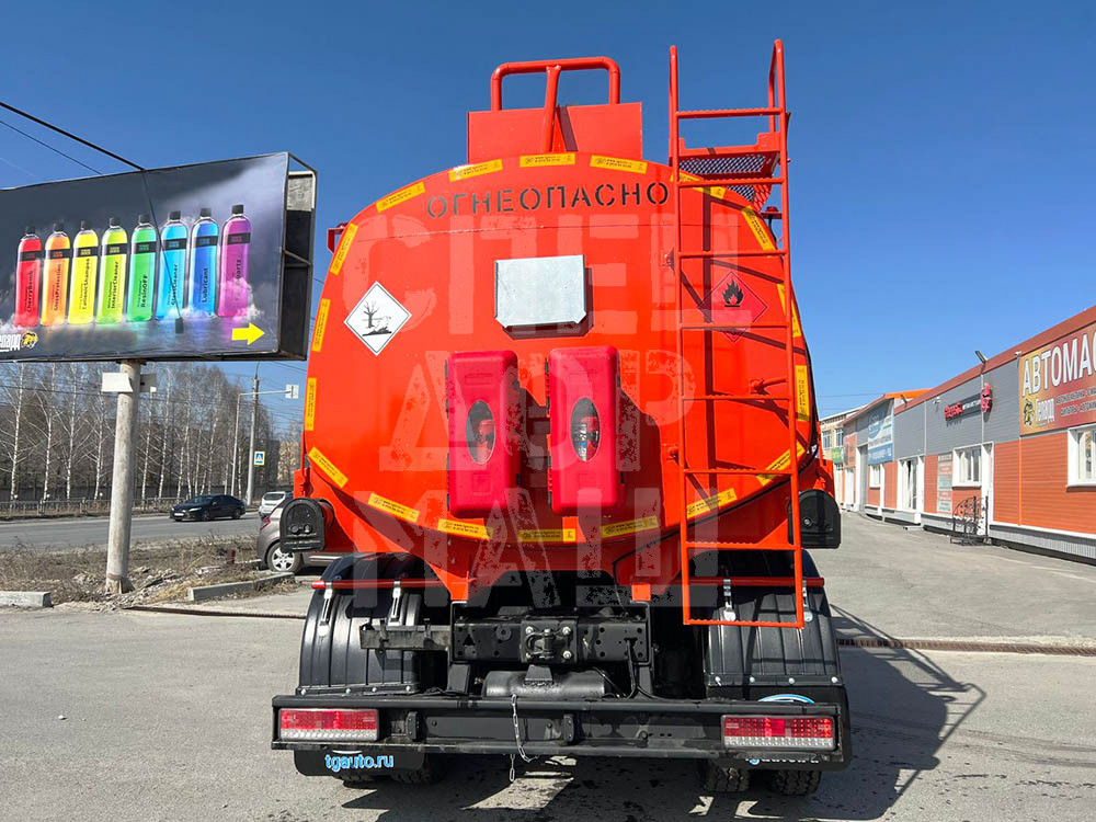 Покупайте Автотопливозаправщик АТЗ-153 на шасси КамАЗ 65115-50 и другие модели по выгодной цене в СПЕЦДОРМАШ!