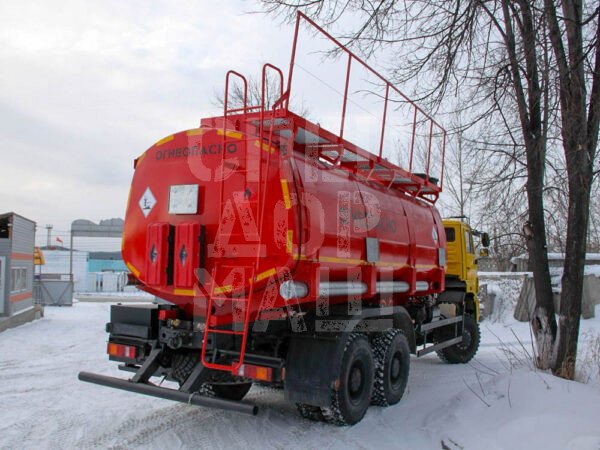 Покупайте Автотопливозаправщик АТЗ-20 КамАЗ 6522 и другие модели по выгодной цене в СПЕЦДОРМАШ!